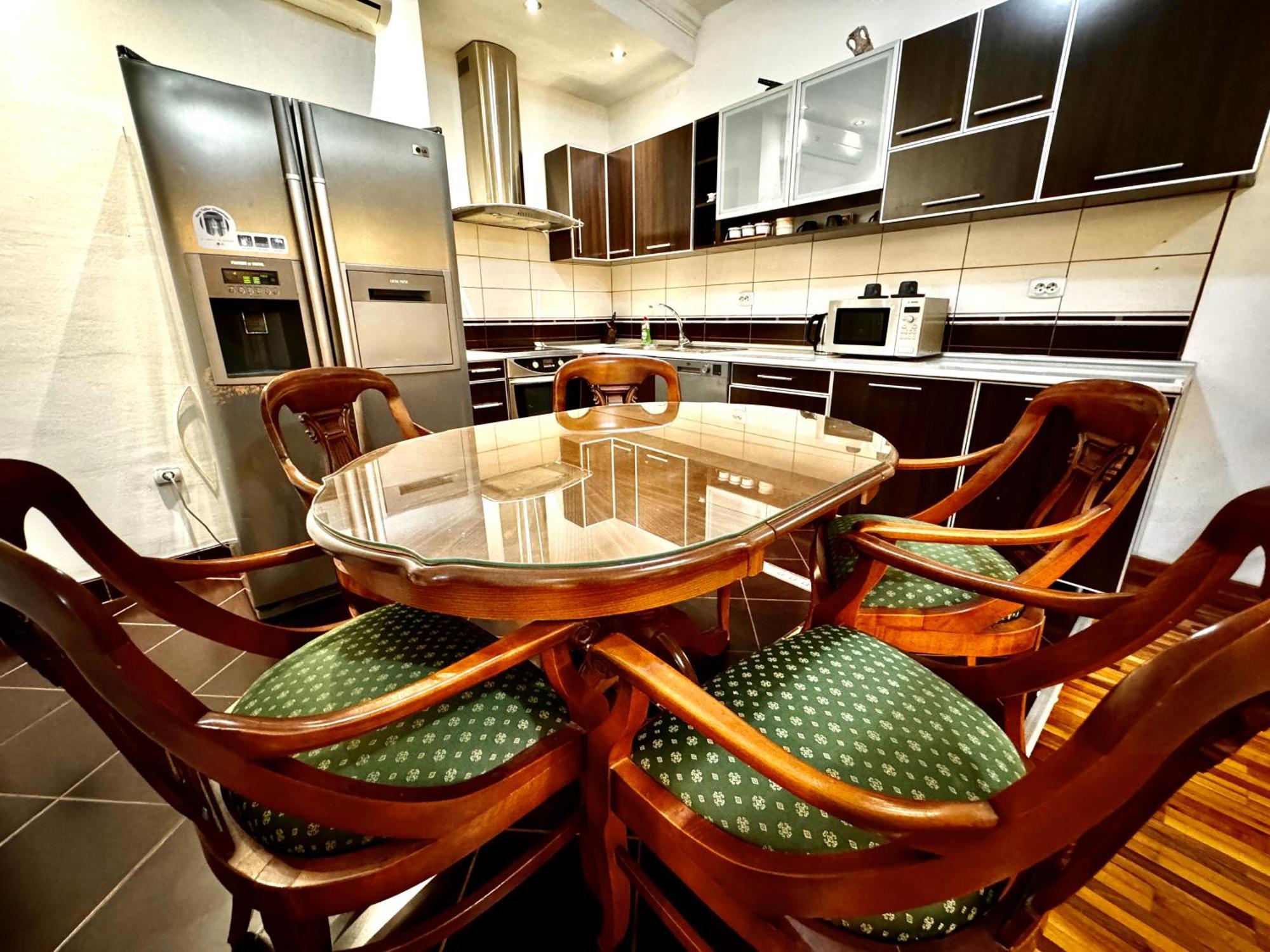 Novi Svet Apartment Kotor Luaran gambar