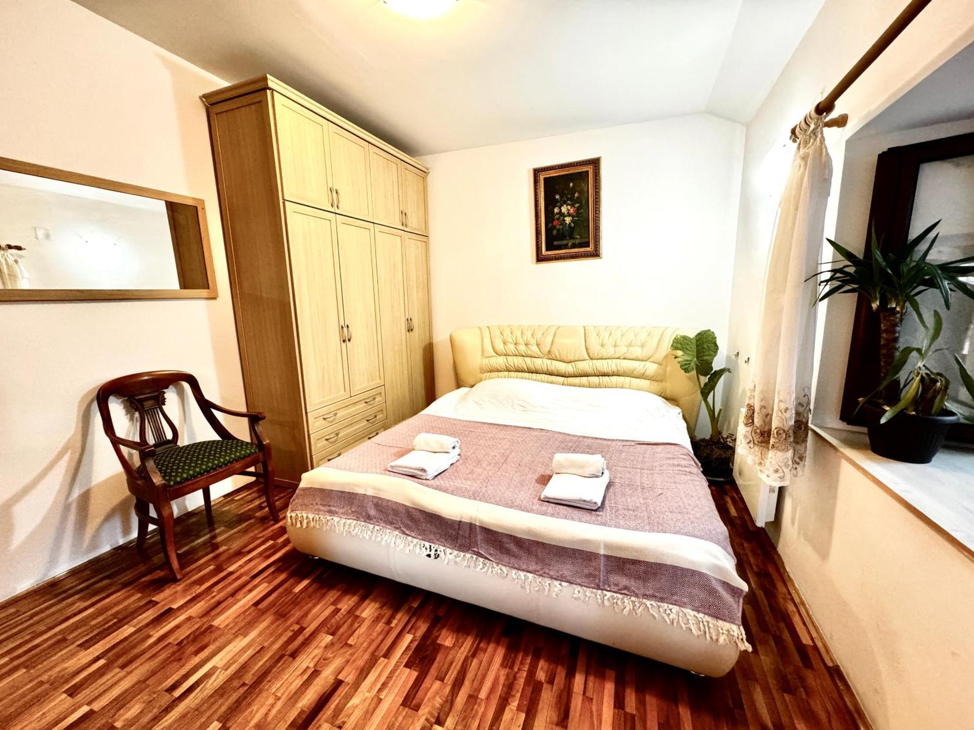 Novi Svet Apartment Kotor Luaran gambar