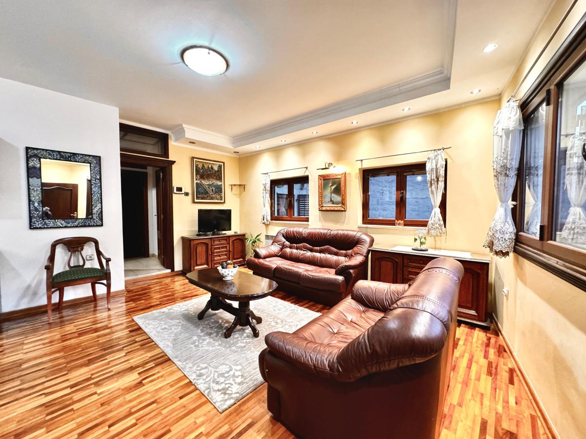 Novi Svet Apartment Kotor Luaran gambar