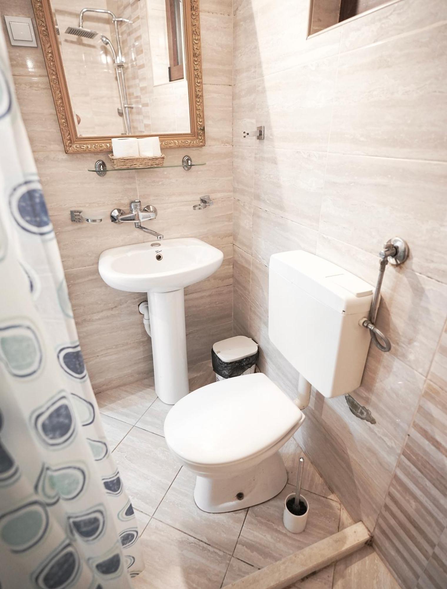 Novi Svet Apartment Kotor Luaran gambar