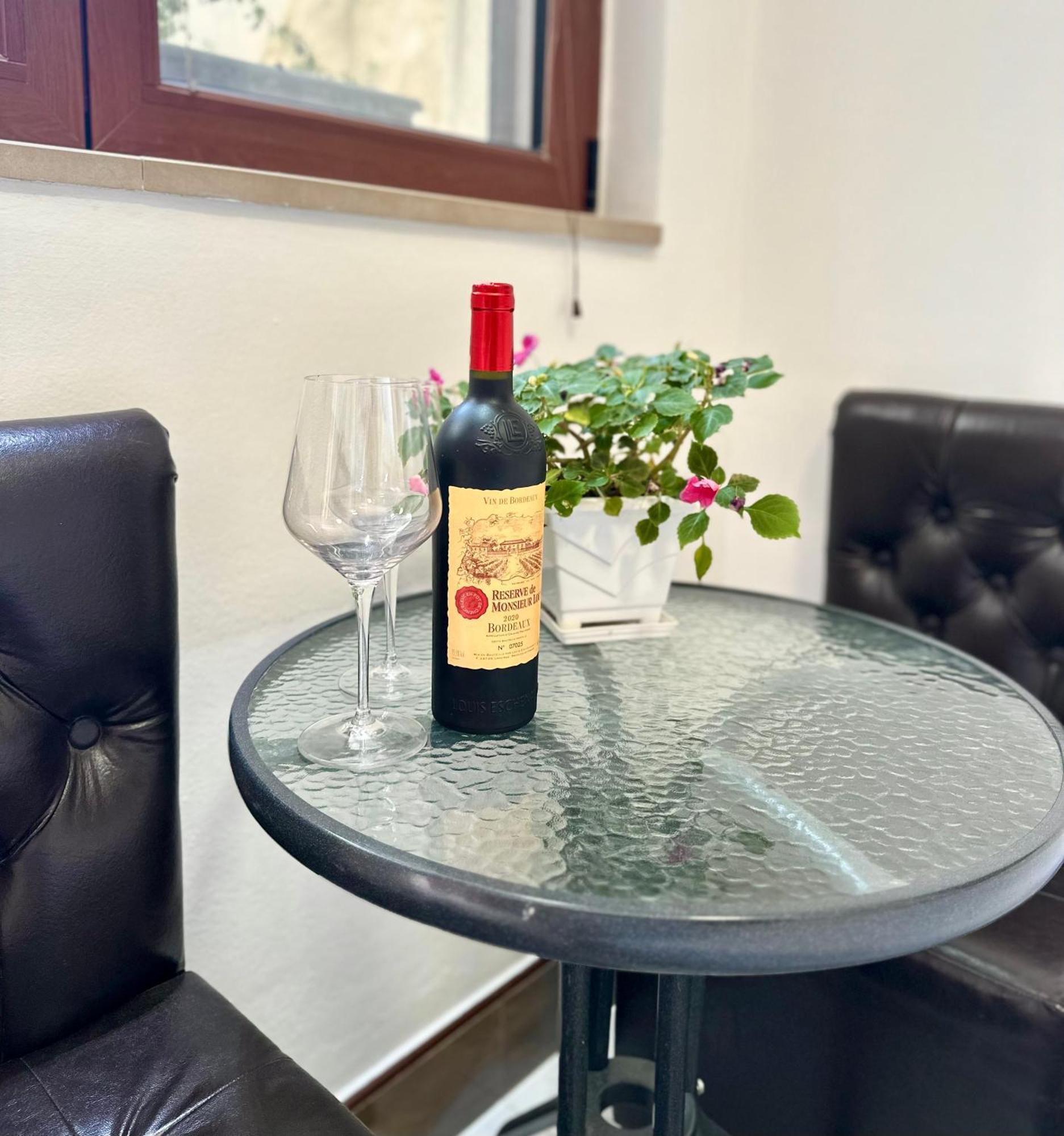 Novi Svet Apartment Kotor Luaran gambar