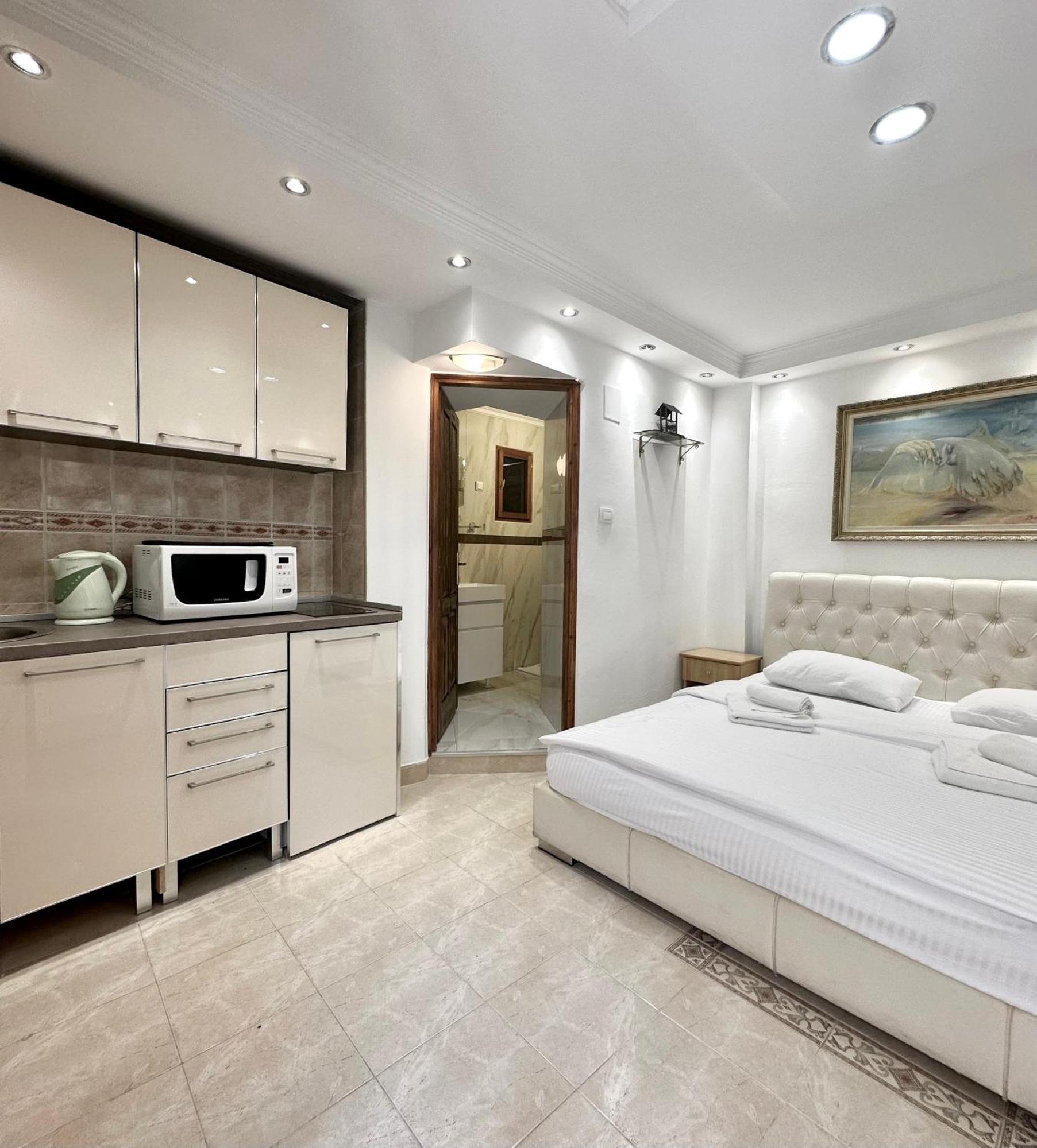 Novi Svet Apartment Kotor Luaran gambar