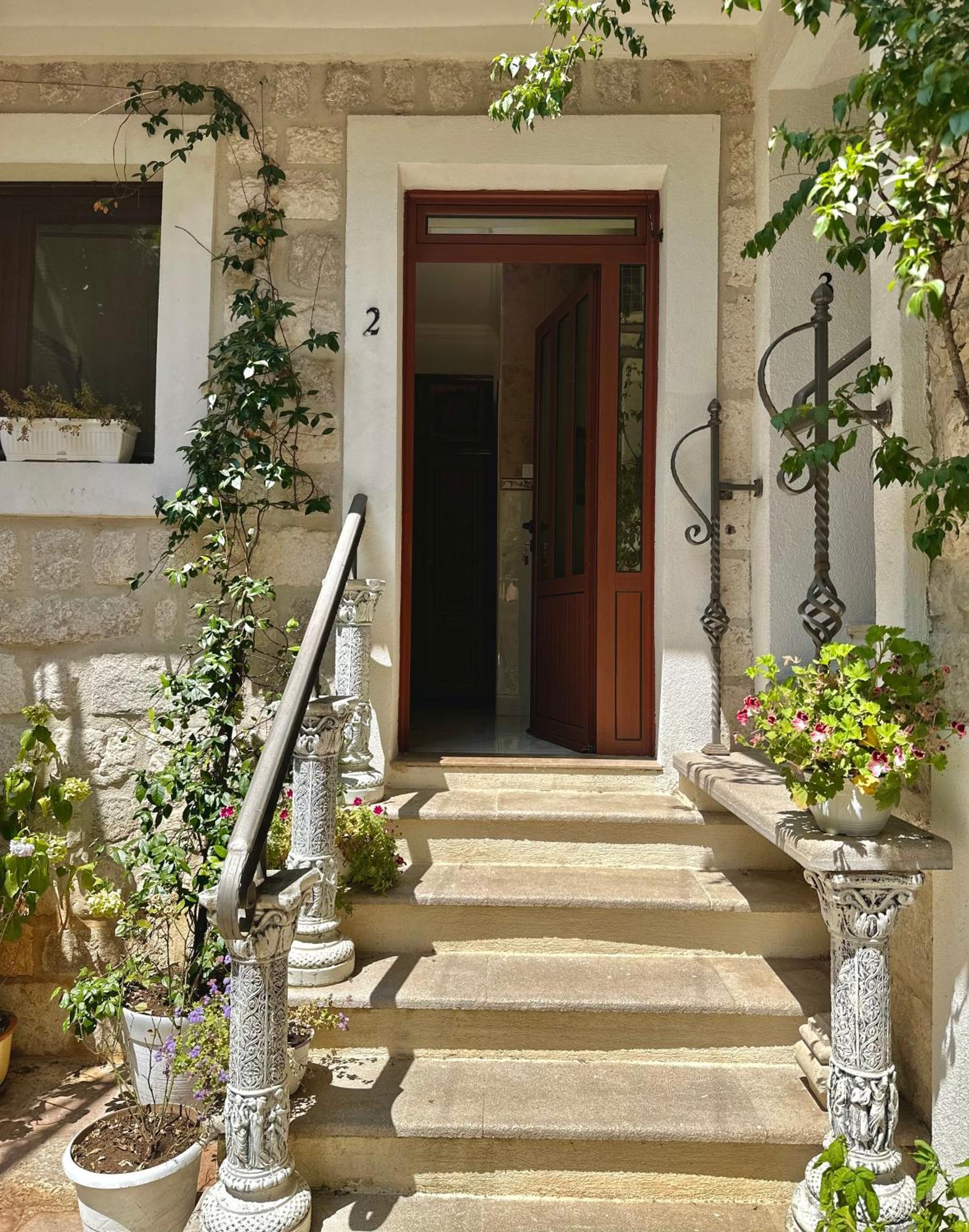 Novi Svet Apartment Kotor Luaran gambar